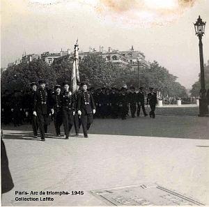 CAMPAGNE DE FRANCE 1945 PARIS  (1)